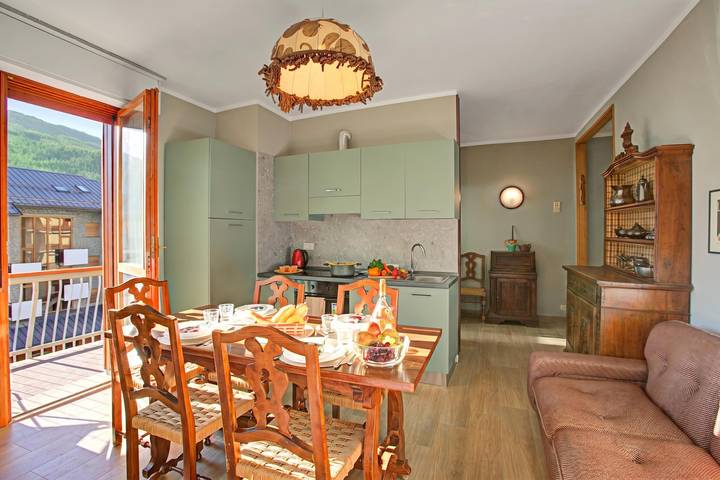 Gîte pour 4 personnes, avec Balcon à Bardonnèche - 2