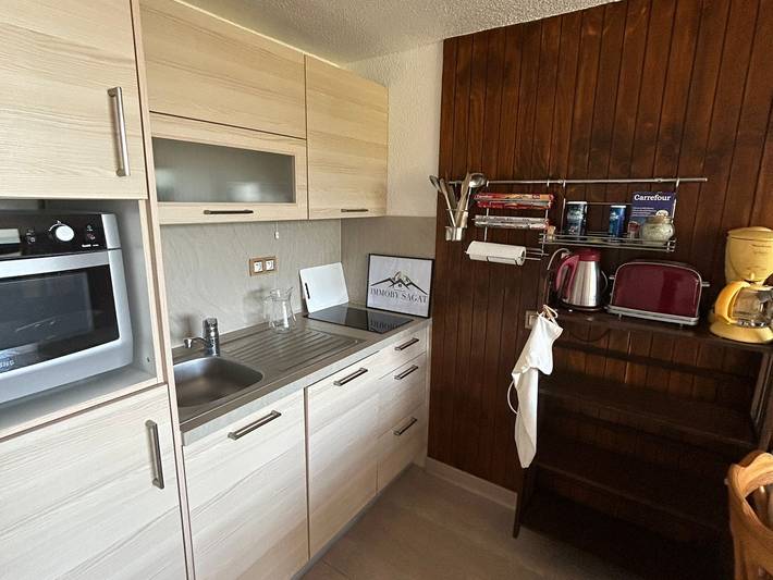 Gîte pour 4 personnes, avec balcon dans Station de Super-Besse (Super-Besse) - 2