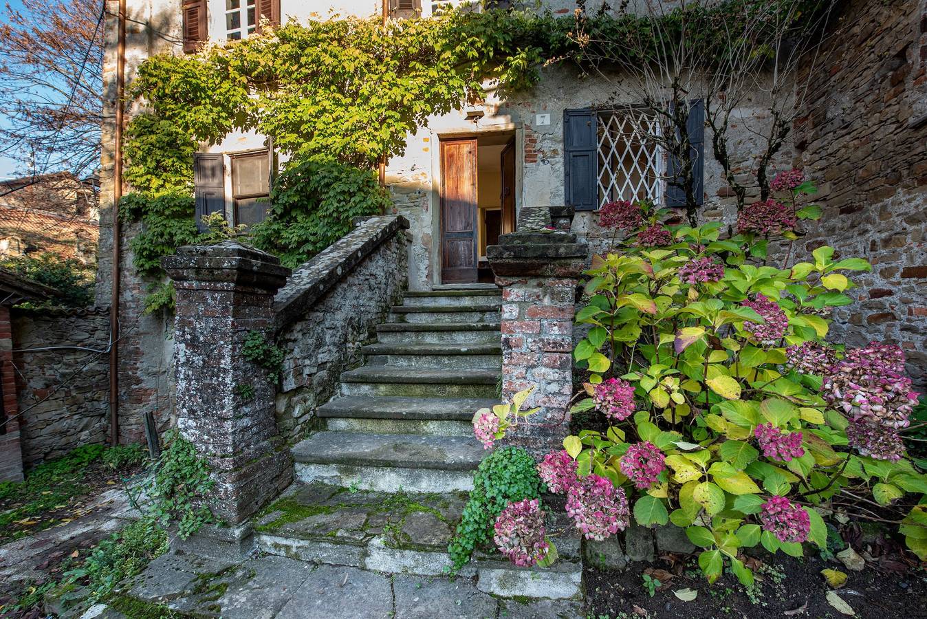 Appartement entier, Appartement 'Casa Dolcetto' avec terrasse privée, jardin commun et Wi-Fi in Tagliolo Monferrato, Province d'Alexandrie