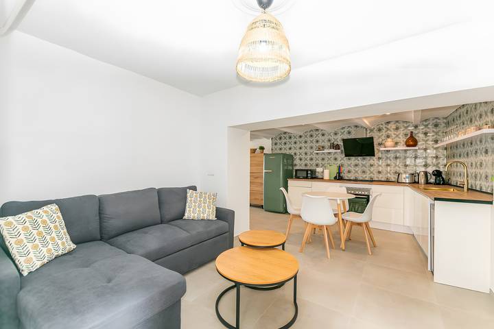 Holiday Home 'Limon' with Private Terrace, Wi-Fi and Air Conditioning in Cómpeta, Cordillera Penibética