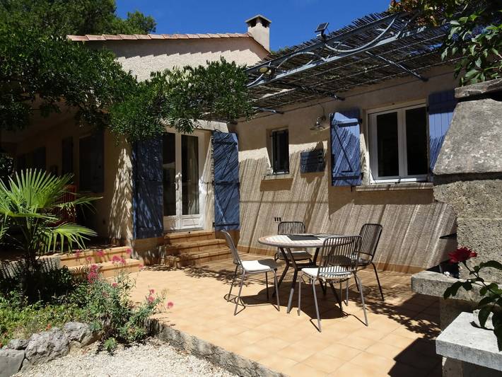 Ferienhaus für 4 Personen, mit Terrasse und Garten