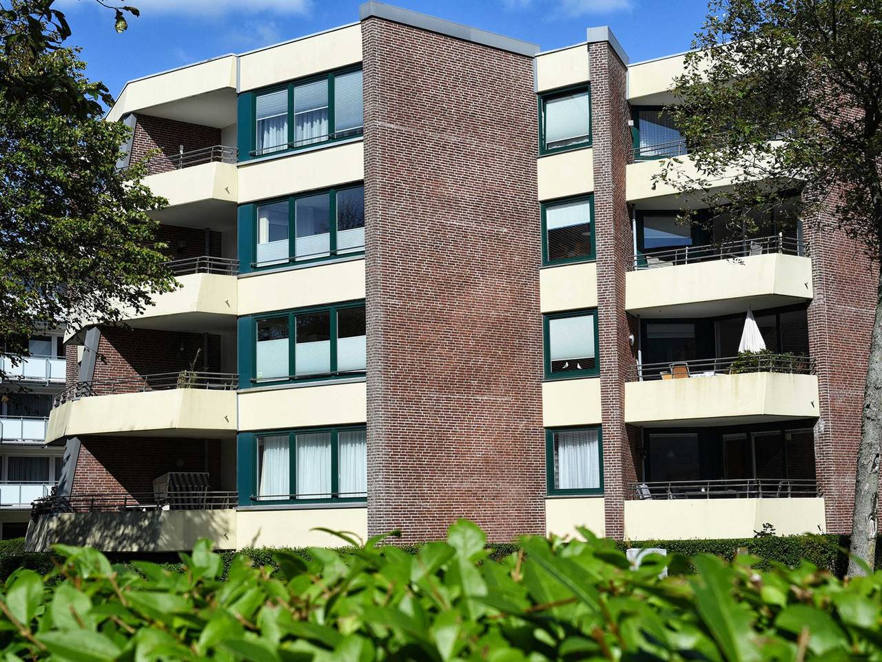 Ganze Ferienwohnung, Osterstrasse 1 - Haus Flora -Fewo mit seitlichem Meerblick - Haus Flora - Whg. 6 in Wyk auf Föhr (Stadt), Wyk auf Föhr