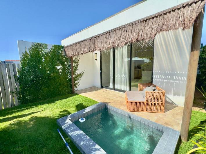 Villa para 2 pessoas, com jacuzzi e jardim e ainda piscina, com animais de estimação em Tibau do Sul