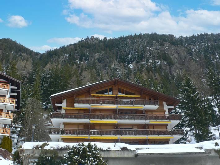 Gîte pour 4 personnes, avec balcon et vue sur le lac dans Entremont - 4