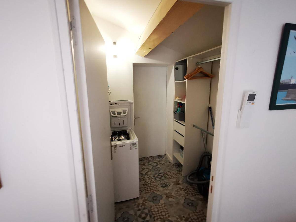 Appartement entier, One-Bedroom Apartment in Balaruc-le-Vieux, Côte méditerranéenne (France)