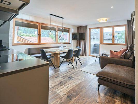 Ferienwohnung für 4 Personen, mit Balkon und Terrasse sowie Ausblick in Pfunds - 2