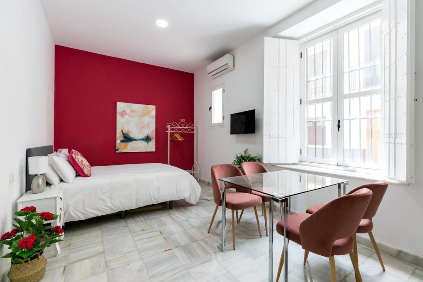 Ganze Wohnung, Ferienwohnung für 2 Personen mit Terrasse in Casco Antiguo, Sevilla