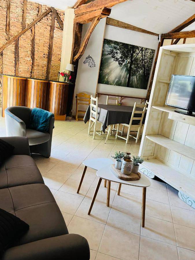 Location de vacances pour 4 personnes, avec jardin ainsi que terrasse et vue à Eauze - 4