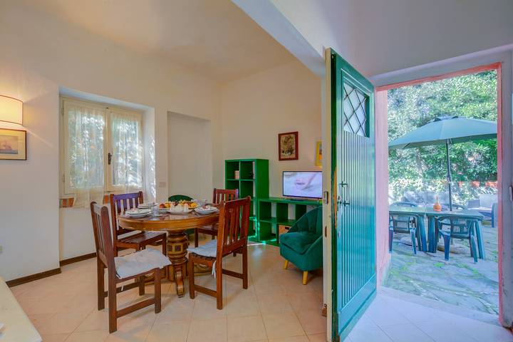Gîte pour 6 personnes, avec terrasse dans Marina di Pietrasanta - 2