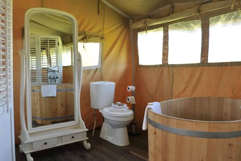 Erfgoed Bossem - Stoer Lodgetent Xl Hottub in Twente
