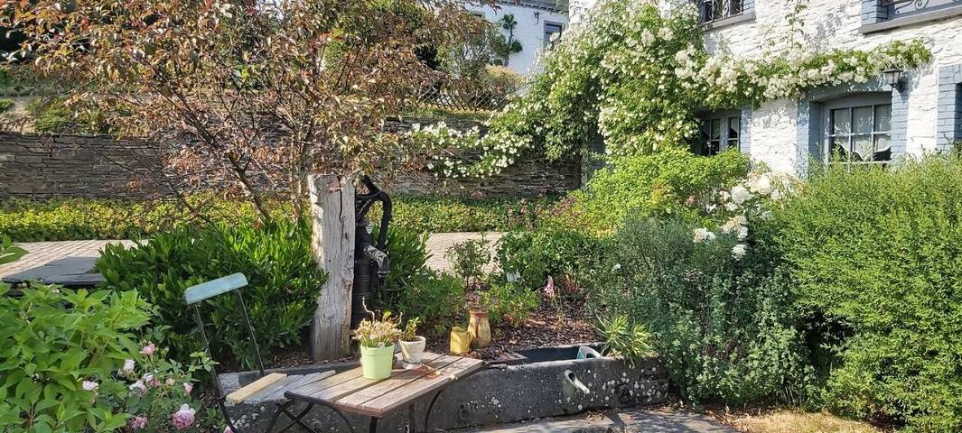 Gîte pour 2 personnes, avec terrasse et vue dans Cherain - 3