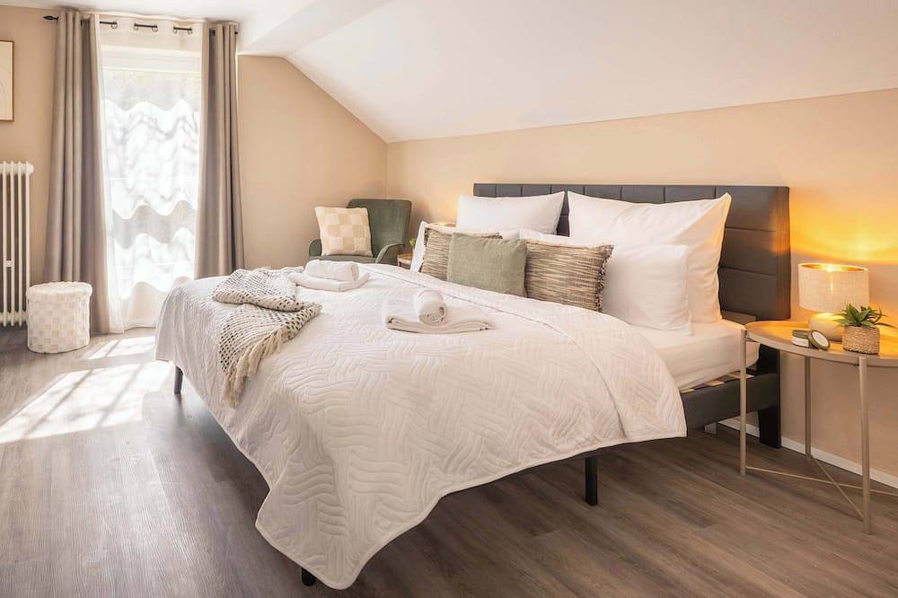 Villa Rheinsteig | Sauna-Whirlpool-Kino in Bendorf, Landkreis Mayen-Koblenz
