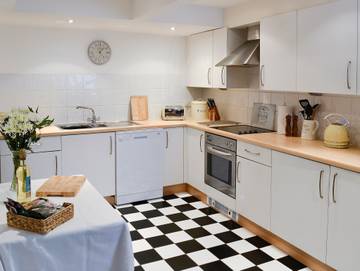 Holiday Rental for 6 People in Buckden, Cambridgeshire, Photo 4
