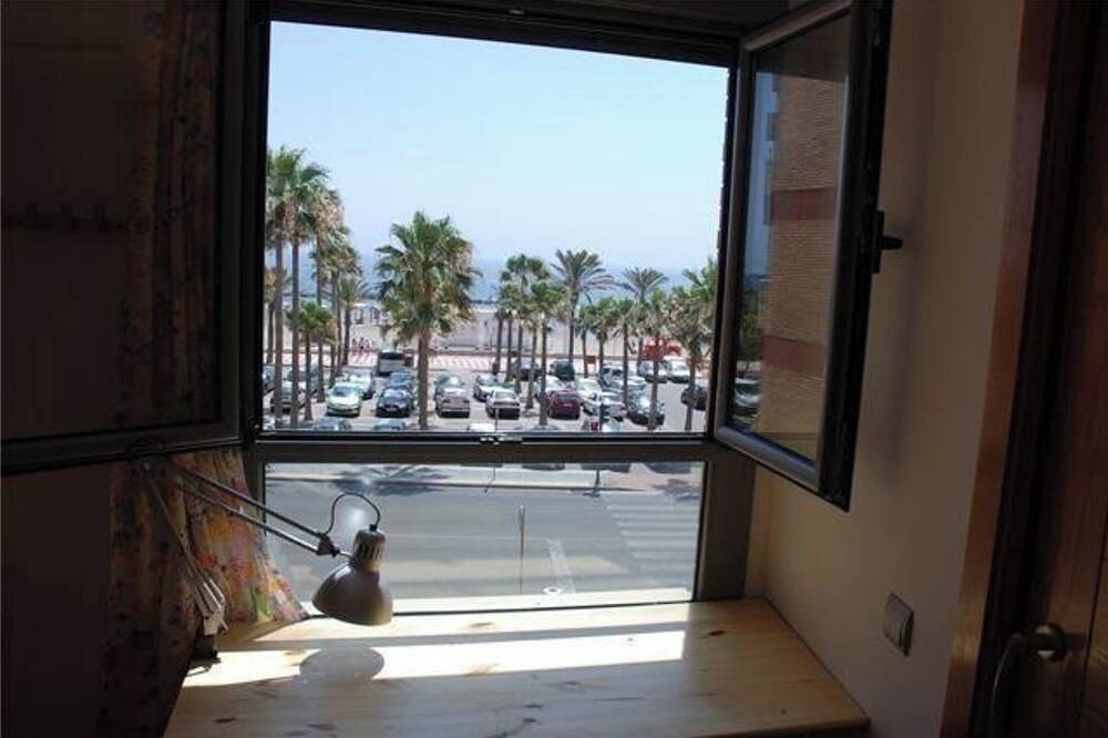 Entire apartment, Beach Front Triplex Townhouse - Ideal for family with children in Almería, Costa de Almería