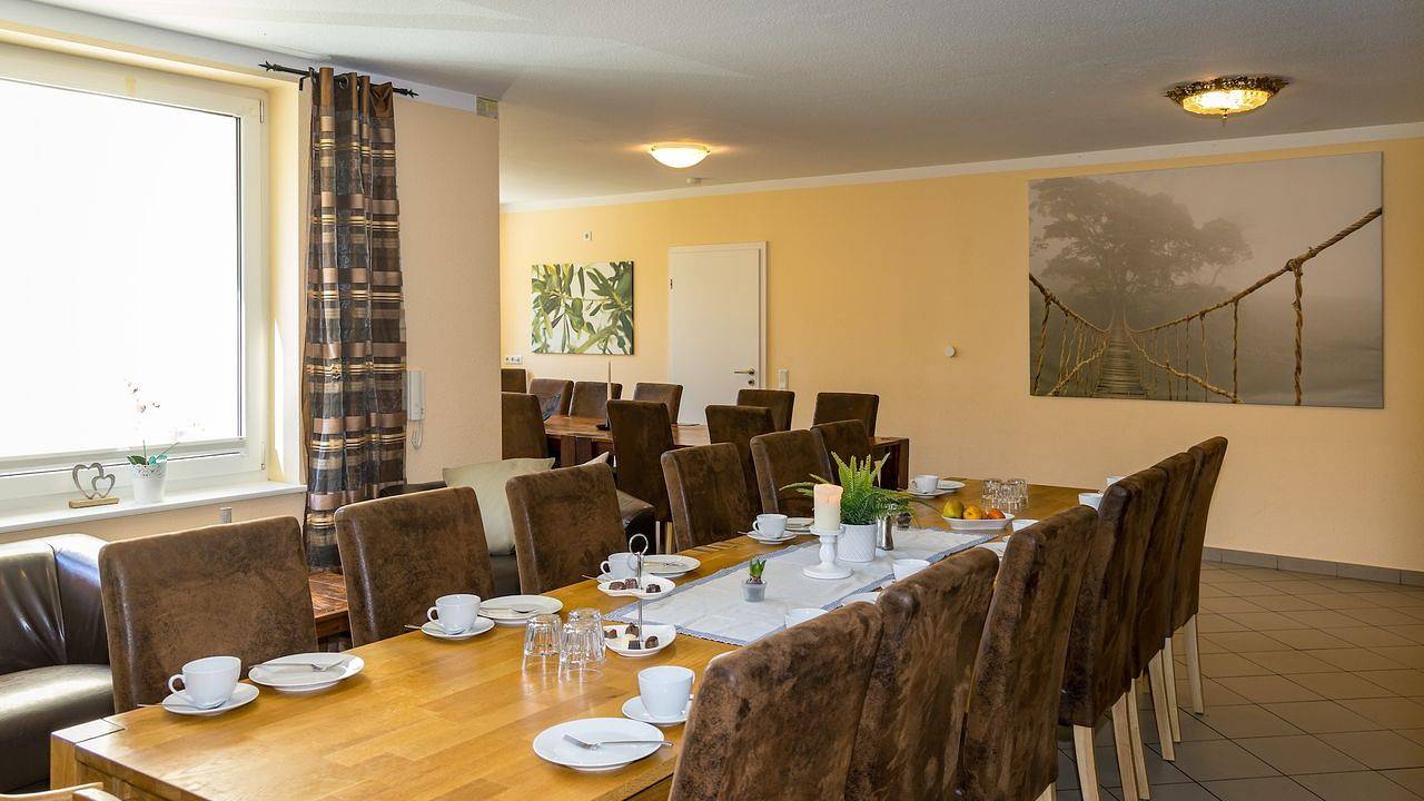 Ganze Ferienwohnung, Ferienwohnung für 10 Personen (190 m²) in Erndtebrück in Erndtebrück, Kreis Siegen-Wittgenstein