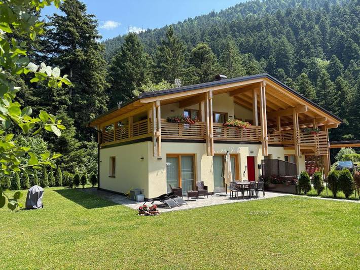 Appartamento vacanze per 6 persone, con panorama e giardino, adatto a famiglie con bambini - 1