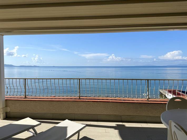 Apartamento vacacional entero, Apartamento de vacaciones para 5 personas con terraza in Spiaggia di Follonica (Scarlino), Follonica