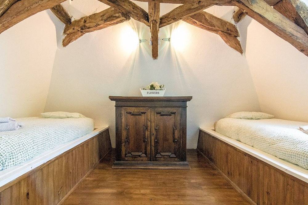 Ferienhaus in Dordogne mit Privatpool in Thenon, Périgord Noir