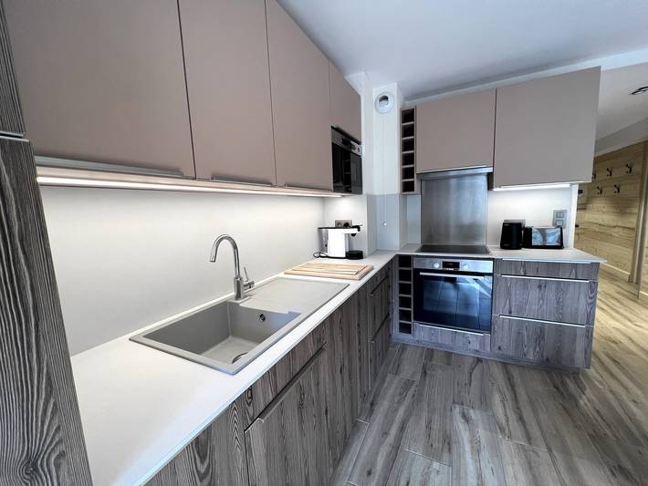 Gîte pour 10 personnes, avec balcon dans Office De Tourisme De La Clusaz - 4