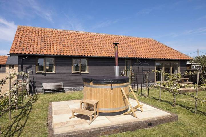 Cottage voor 4 personen, with tuin and terras as well as whirlpool - 1