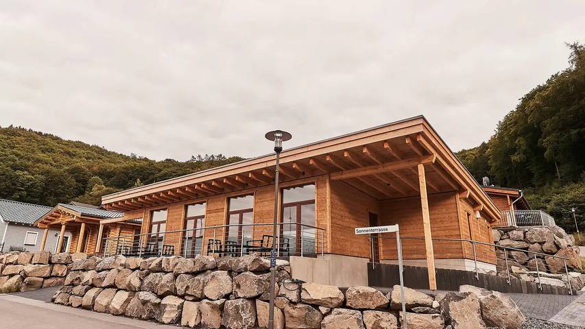 Ferienhaus für 3 Personen, mit Terrasse und Sauna sowie Whirlpool