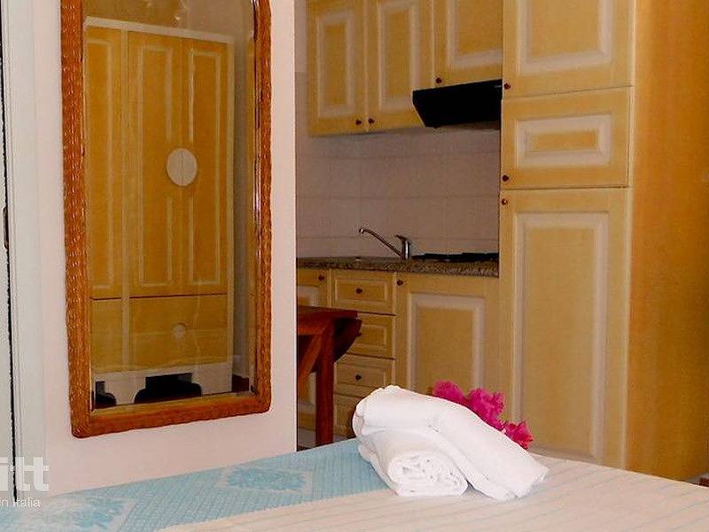 Tritt — 2-Personen-Apartment in Villasimius in Strandnähe in Villasimius, Cagliari Provinz