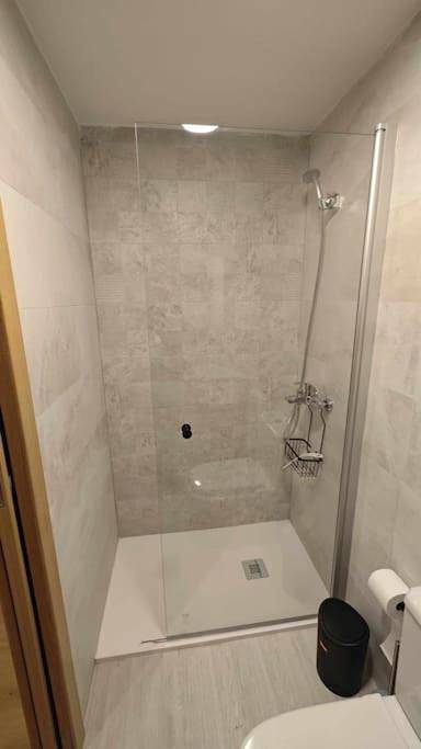 Apartamento entero, Mimosa 4 con terraza - tucasaenlospirineos in Escarrilla, Sallent de Gállego