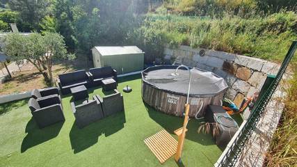 Location de vacances pour 9 personnes, avec jardin et balcon à Gouveia