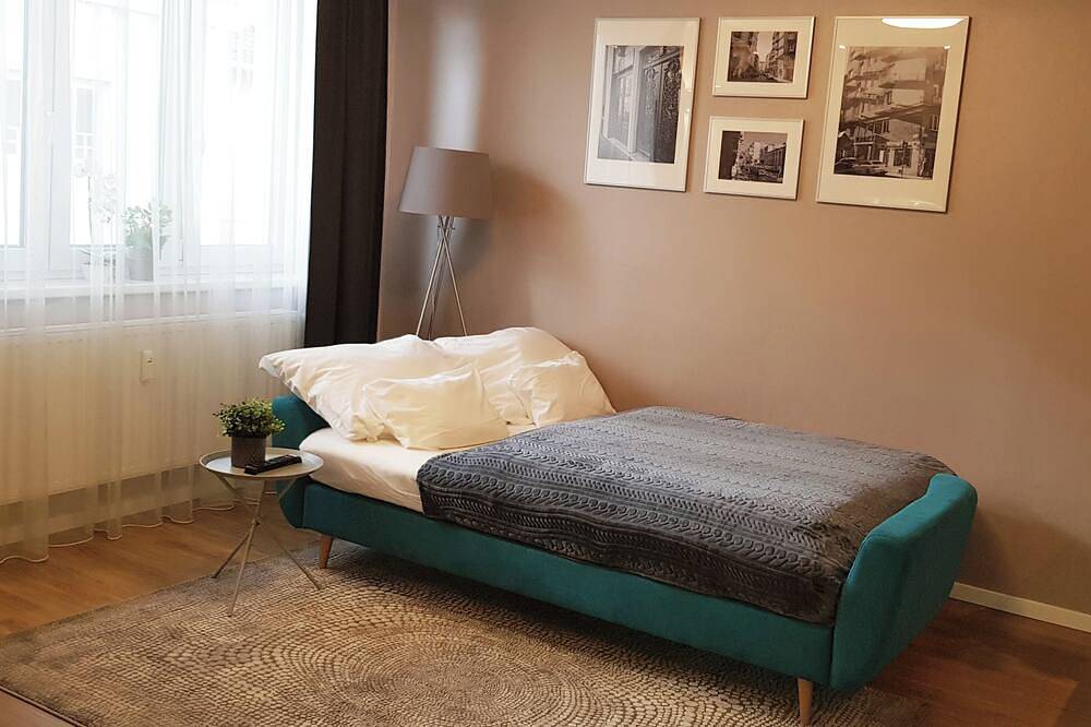 Entire apartment, Walk to the Danube River From a Chic Home: modern 1 bdr apartment in a nice area in Budapest, Central Hungary