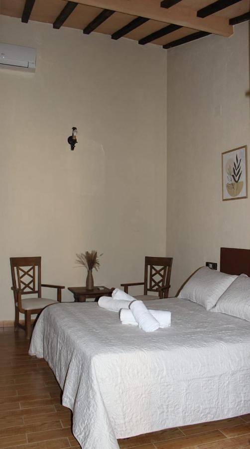 Hotel para 2 personas, con jardín y terraza en Extremadura - 2