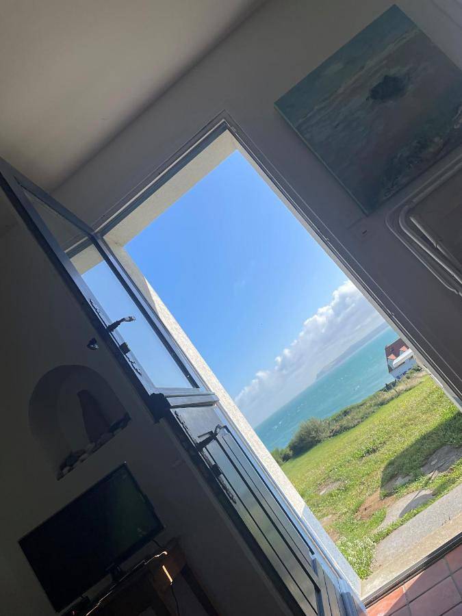 Two-Bedroom House in Audinghen, Région de Boulogne-sur-Mer