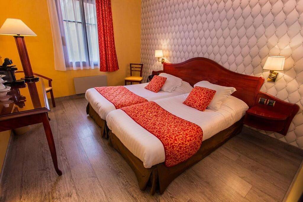 Cit'Hotel - Hotel Le Cèdre in Noyon, Oise
