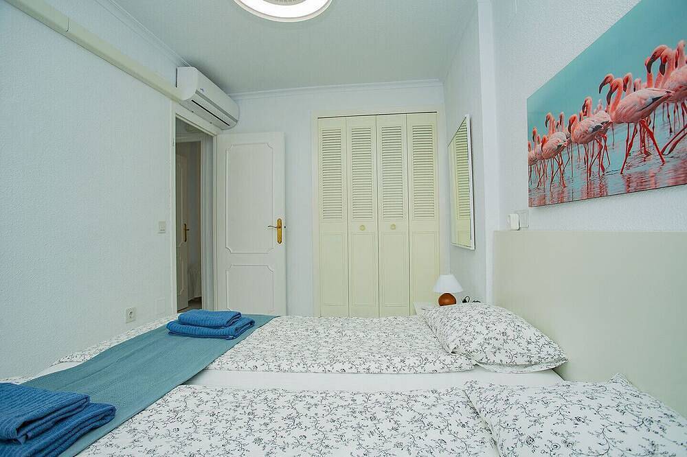 Apartamento entero, 092 Romano Chill Out - Alicante Holiday in Torrevieja, Costa Blanca