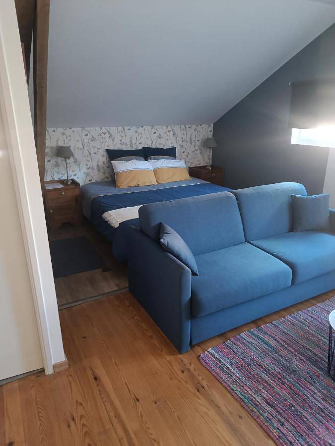 Location de vacances pour 6 personnes, avec vue ainsi que piscine et terrasse, adapté aux familles à La Fouillade - 3