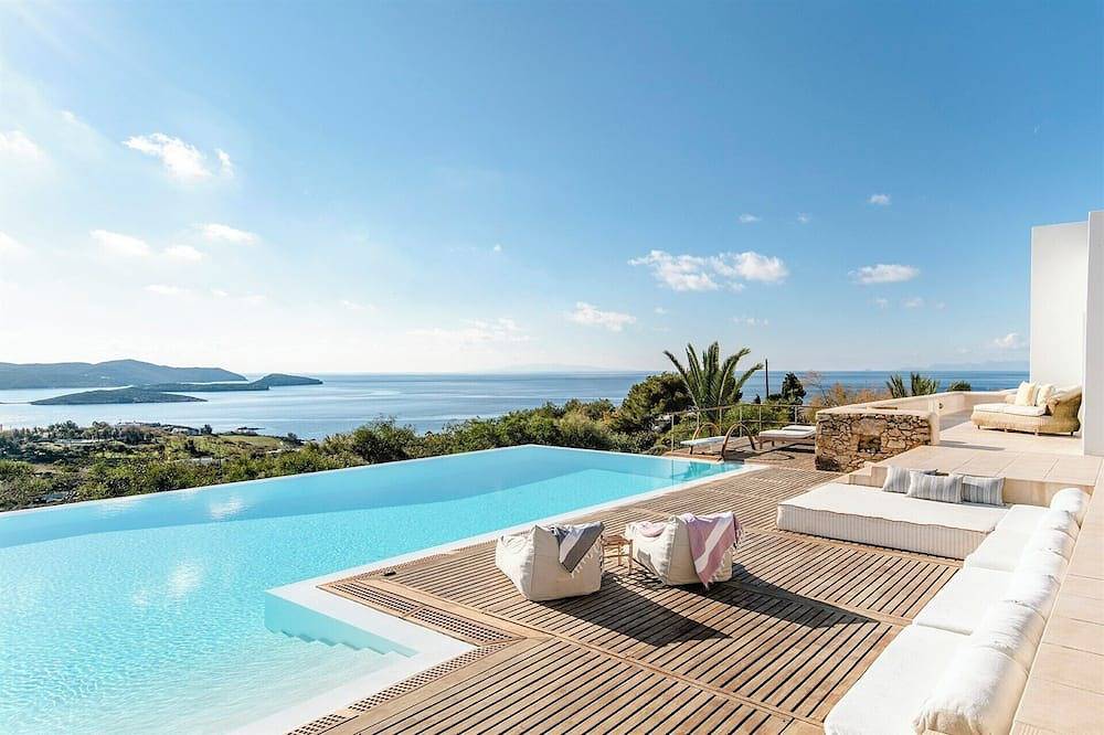 Villa for 14 People in Syros, Cyclades