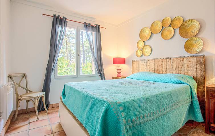 Moderno apartamento con piscina, aparcamiento y terraza cerca de restaurantes y del río in Les Arcs (Var), Region de Draguignan