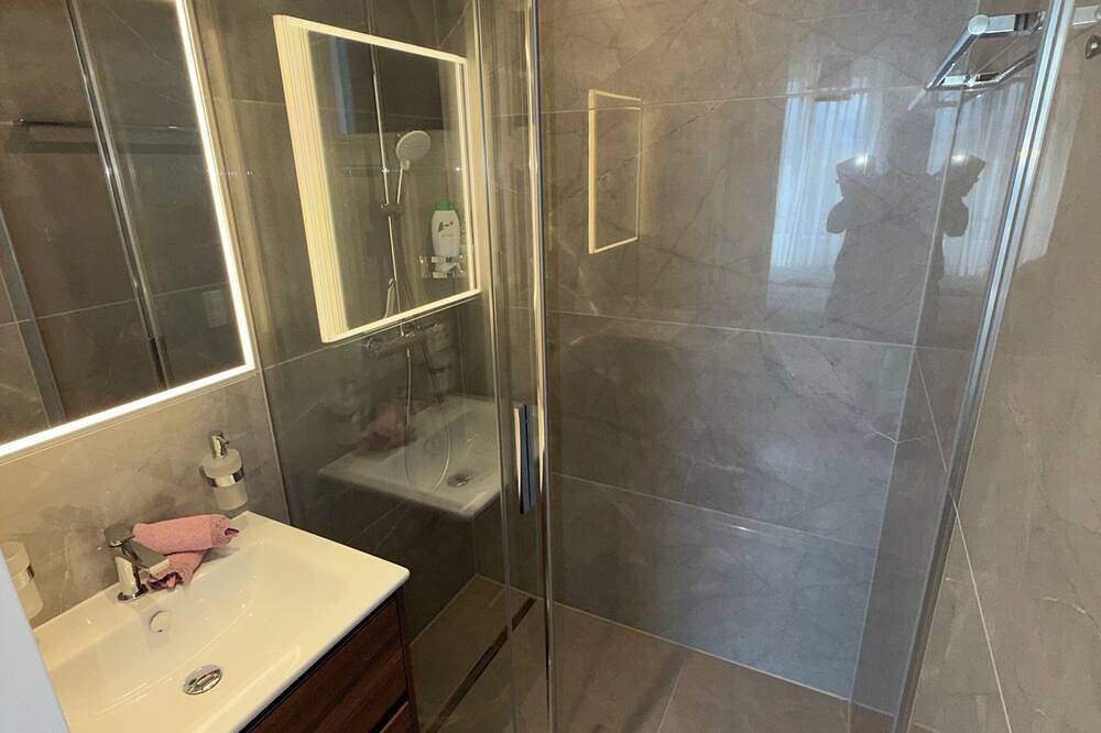 Ganze Wohnung, Luxury apartment in the heart of Geneva. in Champel, Genf