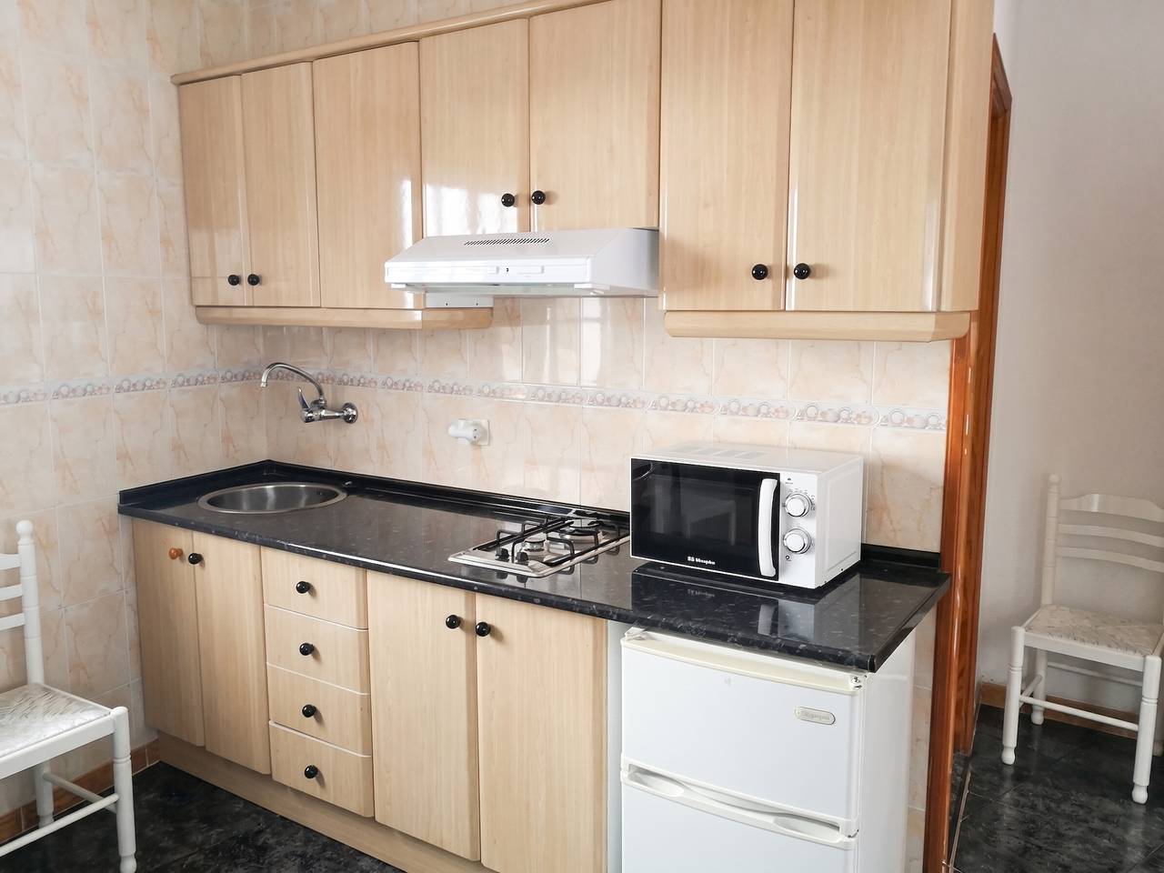 Ganzes Studio, Gemütliches Studio mit Meerblick und Garten in Frontera - 20 m² in Las Toscas, Frontera