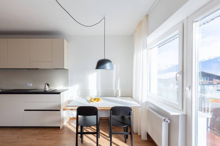 Ganze Wohnung, Moderne "Hus Ferienwohnung - Nr. 2" mit Balkon, Garten & Wlan in Olang, Dolomiti Superski