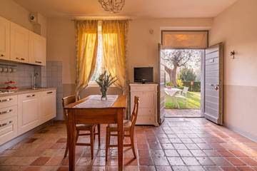 Ferienwohnung für 2 Personen, mit Garten und Terrasse, mit Haustier in Pesaro