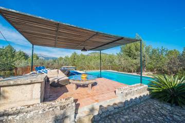 Villa in Pollença, Serra de Tramuntana für 8 