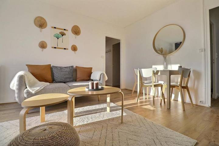 Appartement de vacances pour 6 personnes, avec Balcon ainsi que Terrasse et Vue