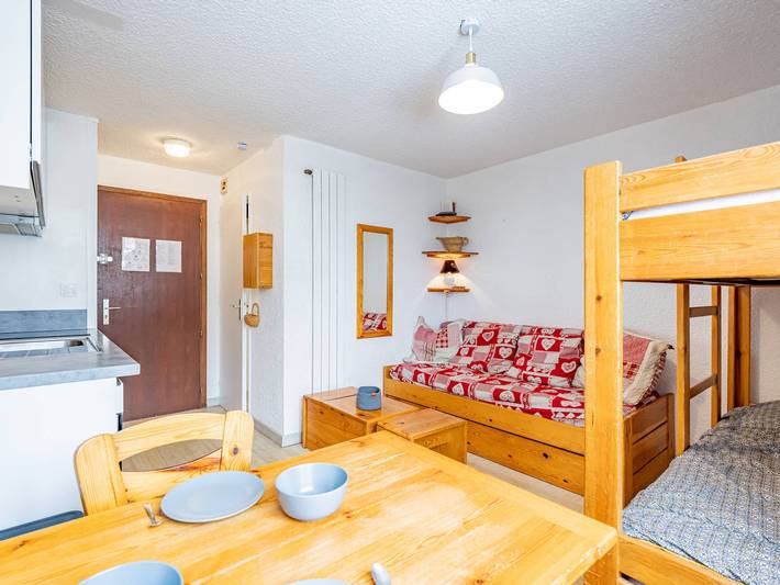 Gîte pour 4 personnes, avec balcon à Montgellafrey - 4