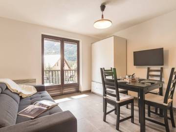 Gîte pour 4 personnes, avec balcon à Le Monêtier-les-Bains