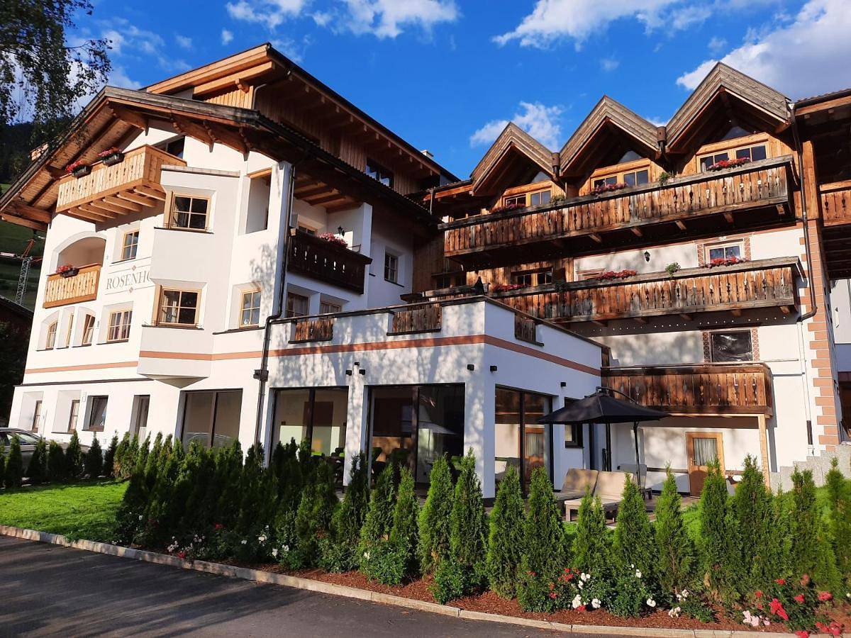 Ganze Wohnung, Two-Bedroom Apartment with Balcony - Vergissmeinnicht in Nauderer Berge, Nauders