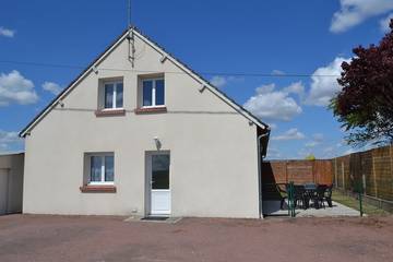 Gîte pour 6 personnes, avec jardin et terrasse à Mont-près-Chambord