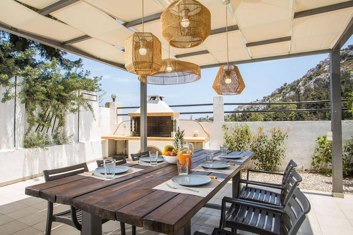 Ferienhaus für 10 Personen, mit Ausblick und Pool sowie Garten in Koskinou - 3