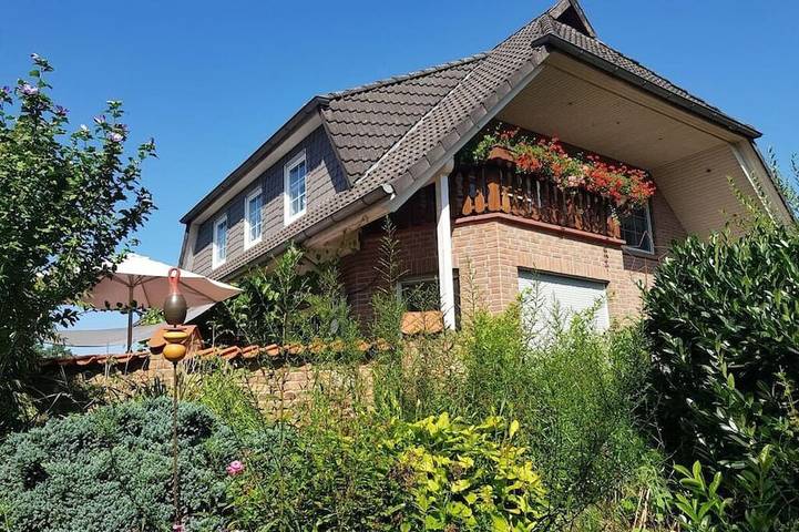 Ferienwohnung für 6 Personen, mit Balkon und Garten - 1