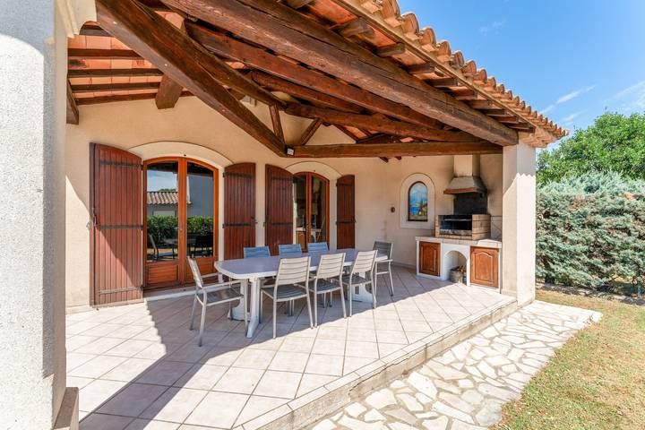 Casa Vacacional 'La Provençale' con Piscina Privada, Terraza Privada y Wi-Fi in Châteaurenard, Region de Arles