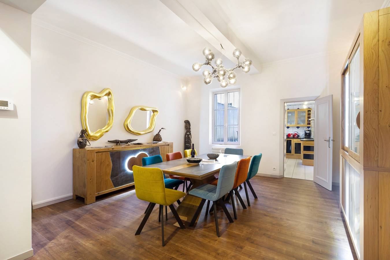 Elegantes Stadthaus im Herzen von Bergerac mit Hof und Parkplatz in Bergerac, Périgord Pourpre